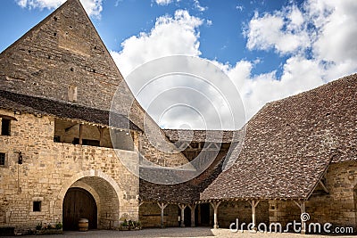 Chateau du Clos de Vougeot courtyard. Cote de Nuits, Burgundy, France. Stock Photo