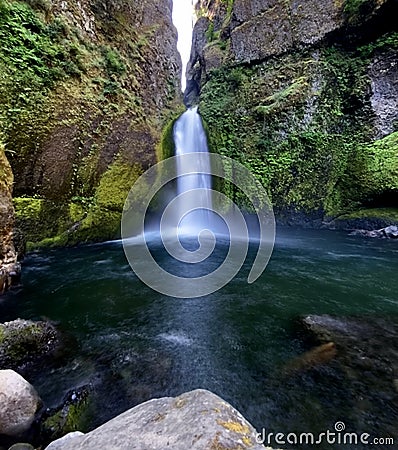 Wahclella Falls In Columbia River Gorge Stock Photo