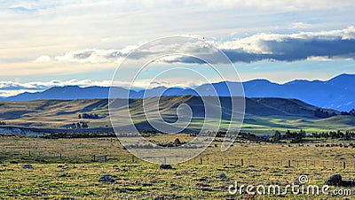 Waitaki Valley field and mountains Stock Photo