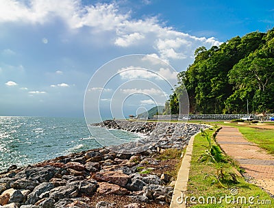 Walkway along the Coastal road in Chantaburi Province, Thailand Stock Photo