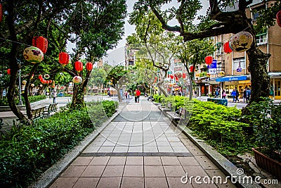 Walkway at Yongkang Park, in the Da'an District, of Taipei, Taiw Editorial Stock Photo