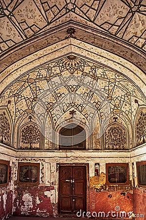 Wall design and mural painting inside the Naubat Khana or Naqqar Khana, Red Fort, Delhi Stock Photo