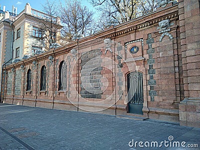 The wall enclosing the Estate of von Derviz: the first perspective Stock Photo