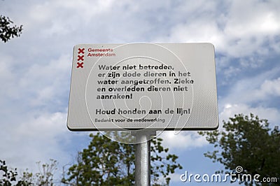 Warning Sign Dead Animals At The Oosterpark The Netherlands 5-9-2022 Editorial Stock Photo