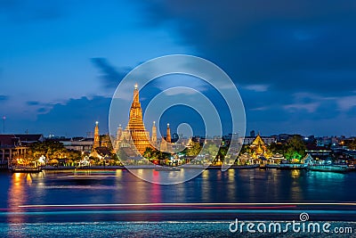 Wat Arun in Twilight Time Stock Photo