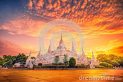Wat asokaram temple at Twilgiht in Samutprakarn, Thailand Stock Photo