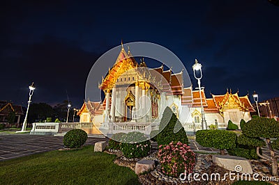 Wat Benchamabophit (Benjamaborphit) dusitvanaram or marble temple at twilight Stock Photo