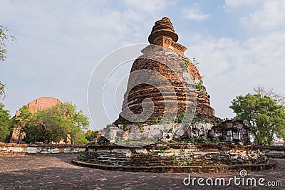 Wat Maheyong, the historical Park of Ayutthaya, Phra Nakhon Si A Stock Photo