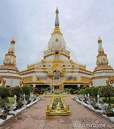 Temple Wat Pha Namthip Thep Prasit Wanaram in Roi Et, Thailand Stock Photo