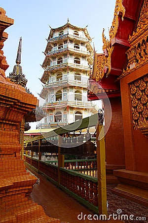 Wat Tham Khao Noi. Kanchanaburi Stock Photo