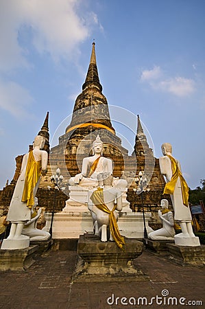 Wat Yai Chai Mongkol Stock Photo