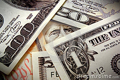 WATCHING YOUR MONEY GROW WEALTH MANAGEMENT RETIREMENT FINANCIAL PLANNING PILE Stock Photo