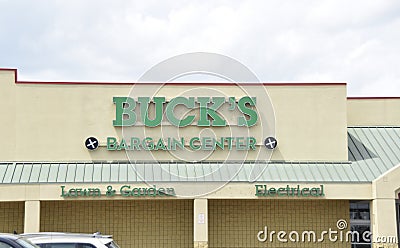 Buck`s Bargin Center, Southaven, MS Editorial Stock Photo