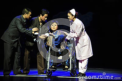 The wheelchair predecessors -The historical style song and dance drama magic magic - Gan Po Editorial Stock Photo