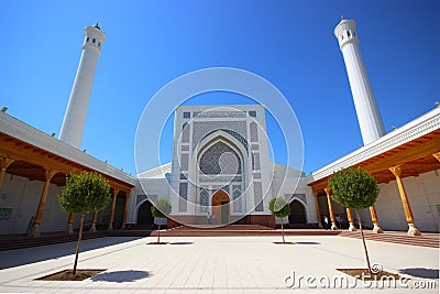 The white mosque Kukcha in Tashkent (Uzbekistan) Stock Photo