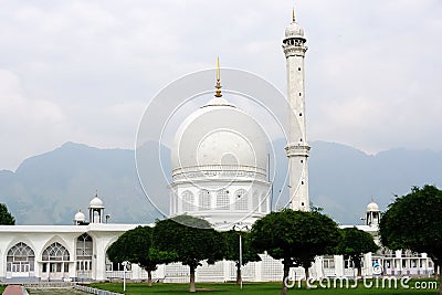 White mosque Majestic Place Srinagar Stock Photo