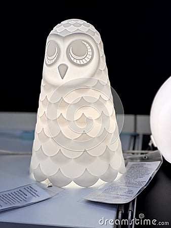 White small owl table lamp for display Stock Photo