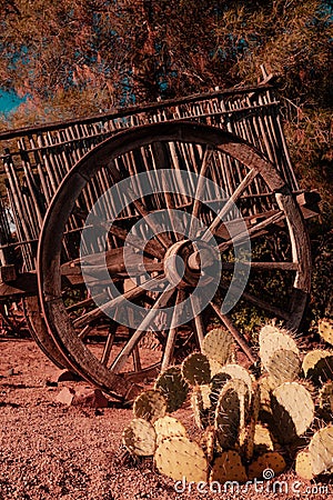 Wild West Wagon Wheel caravan retro vintage Stock Photo