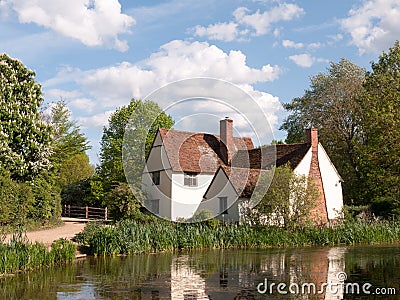 Willy Lott`s Cottage outside in flatford mill in constable count Editorial Stock Photo