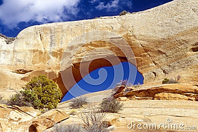 Window Rock Arch in southern UT Stock Photo