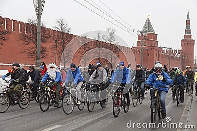 Winter bike ride in Moscow on the Kremlin embankment Editorial Stock Photo