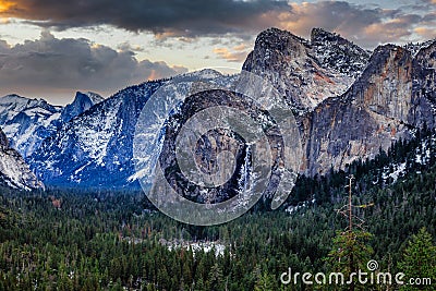 Winter Skies on Yosemite Tunnel View, Yosemite National Park, California Stock Photo