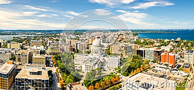 Wisconsin State Capitol and Madison skyline Stock Photo