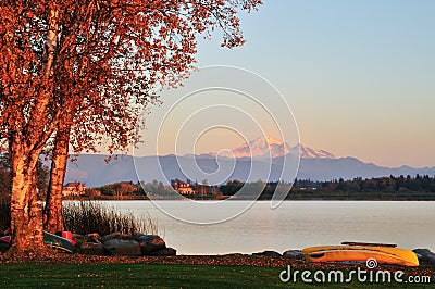 Wiser lake and mount Baker Stock Photo