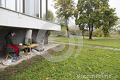 Woman artist painting in suzdal,russian federation Editorial Stock Photo