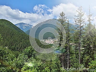 Wonderful mountain panorama seen from the natural reserve of Civitella alfedena, in Abruzzo, Italy. Stock Photo