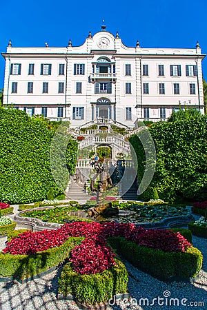 The wonderful Villa Carlotta and the fountain in front of it in Tremezzo, Lombardy, Italy Stock Photo