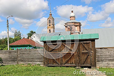 The wooden gate of the house of the merchant Agapov in Suzdal Editorial Stock Photo