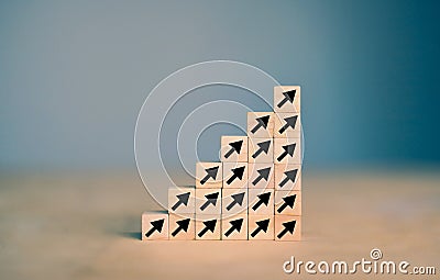 Woods block square step with green arrow growing, Statistics chart graph. Success startup business concept. Data management system Stock Photo