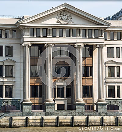 Worshipful company of vintners building on the River Thames Stock Photo