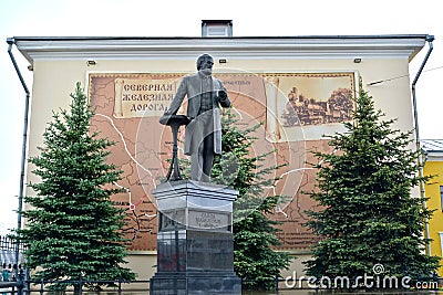 YAROSLAVL, RUSSIA. Monument to the industrialist Savva Mamontov Editorial Stock Photo