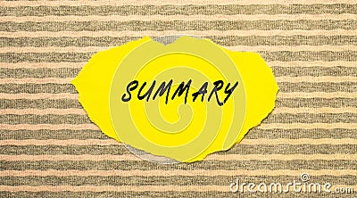 Yellow torn paper with the text SUMMARY on a gray-pink background Stock Photo