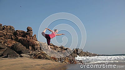 Yoga auf dem Strand Yoga auf dem Strand