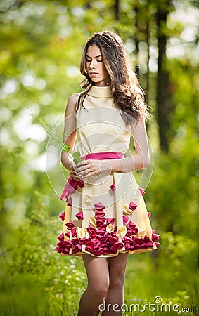 https://thumbs.dreamstime.com/x/young-beautiful-girl-yellow-dress-woods-portrait-romantic-woman-fairy-forest-stunning-fashionable-teenager-48374546.jpg
