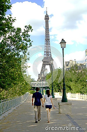 Young couple walking in Paris Editorial Stock Photo