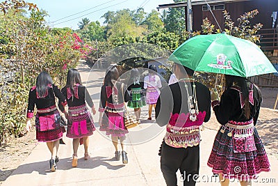 Young Hmong go to Hmong New Year Editorial Stock Photo