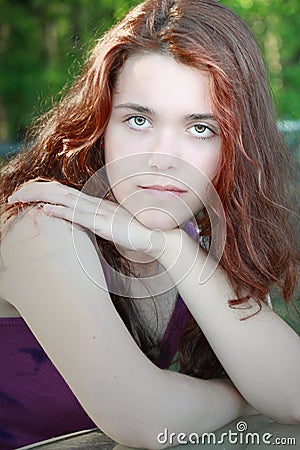 https://thumbs.dreamstime.com/x/young-woman-red-hair-beautiful-teen-girl-long-wavy-smiling-32628044.jpg