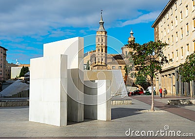 Zaragoza, Spain/Europe; 12/1/2019: Fountain of the Hispanicity in Pillar Square Plaza del Pilar and the church of San Juan de Editorial Stock Photo