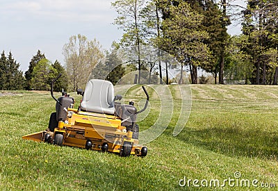 Zero turn lawn mower on turf with no driver Stock Photo