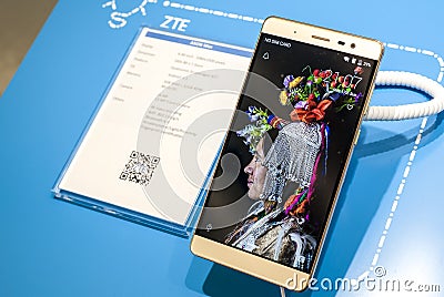 ZTE AXON MAX - MOBILE WORLD CONGRESS 2016 Editorial Stock Photo