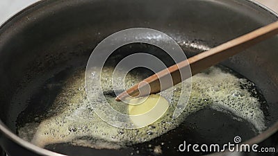 Варить с маслом Варить с маслом