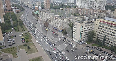 вид с воздуха Отснятый видеоматериал трутня дорог города движения Городской район пикселы 4k 4096 x 2160 Kievpecherski города видеоматериал вид с воздуха Отснятый видеоматериал трутня дорог города движения Городской район пикселы 4k 4096 x 2160 Kievpecherski города видеоматериал