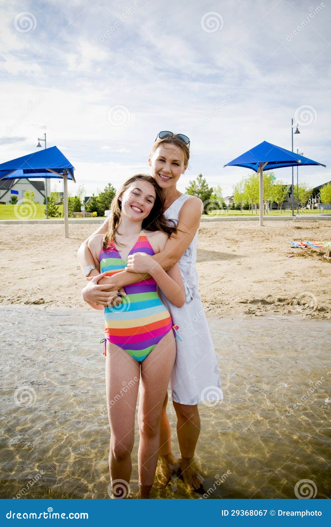 Mother And Daughter Nude Photos