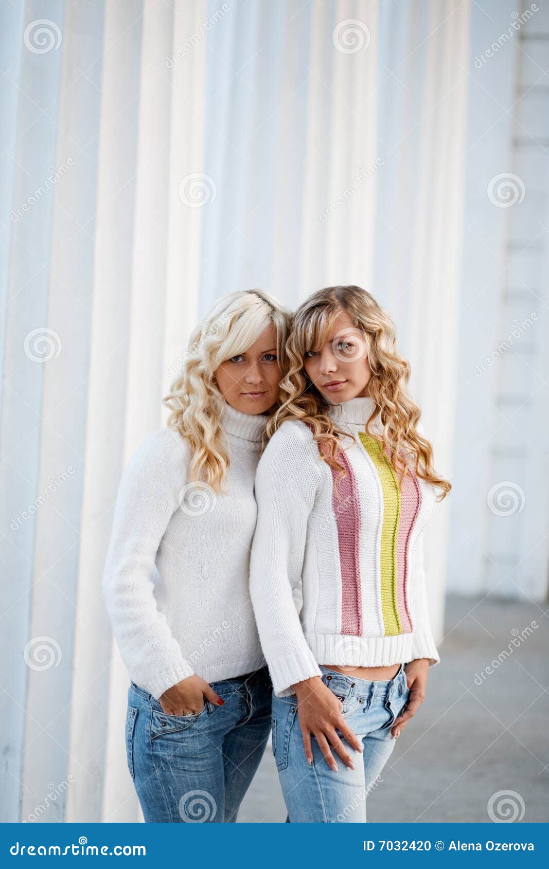 Hot Sister Pic