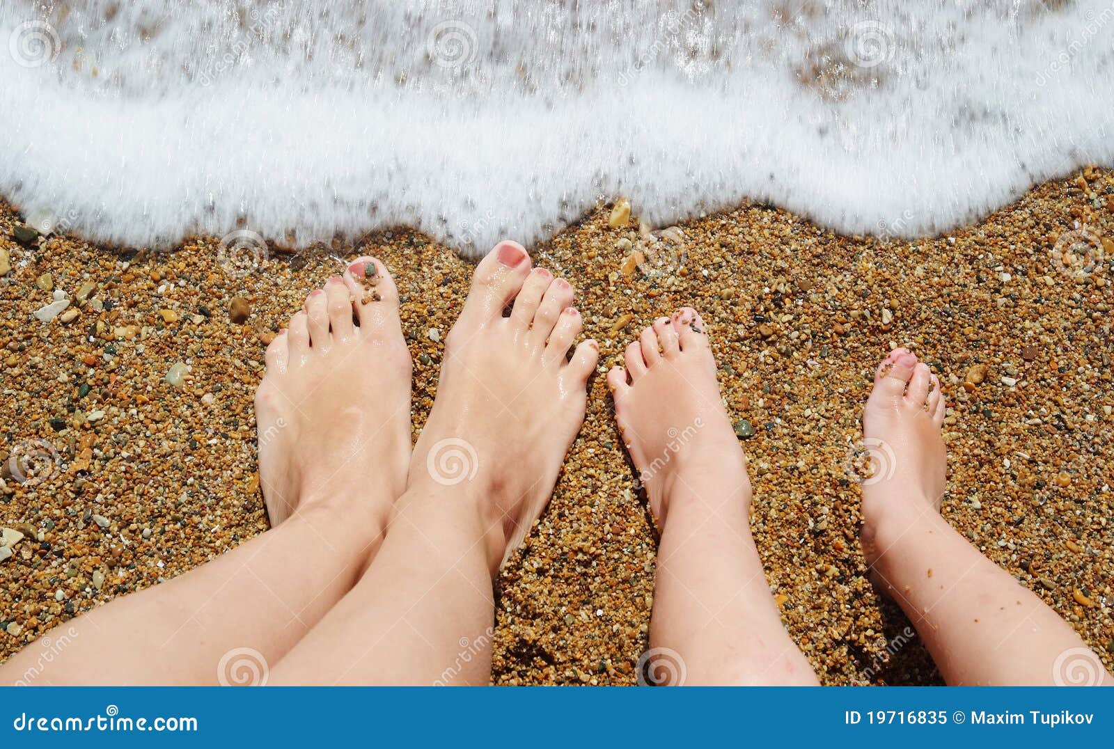 Hot Mom Feet