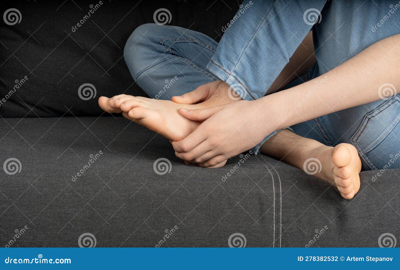 Teen Feet Gallery
